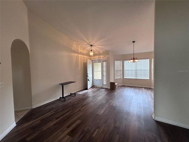 891 BEAVER RUN, Tavares, FL 32778