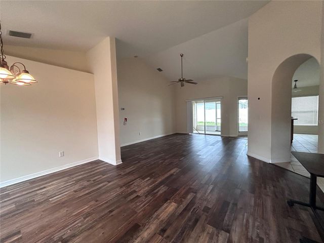 891 BEAVER RUN, Tavares, FL 32778