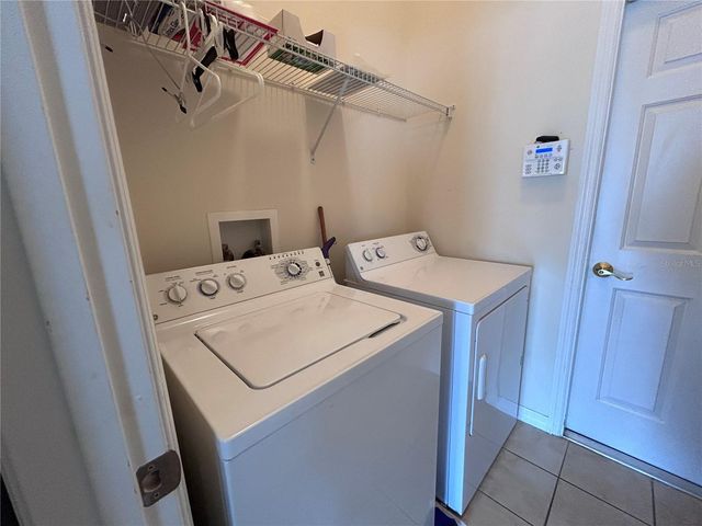 891 BEAVER RUN, Tavares, FL 32778