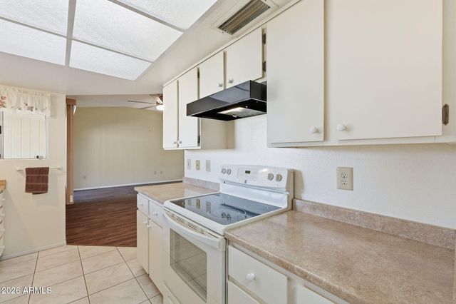 18655 N PALOMAR Drive, Sun City West, AZ 85375