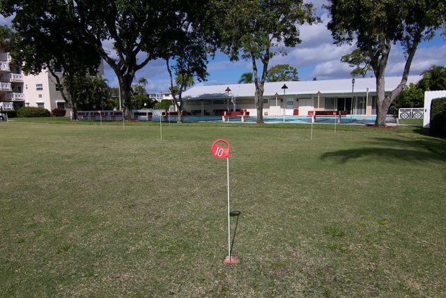 2668 N Garden Drive 108, Lake Worth, FL 33461