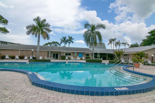 2668 N Garden Drive 108, Lake Worth, FL 33461