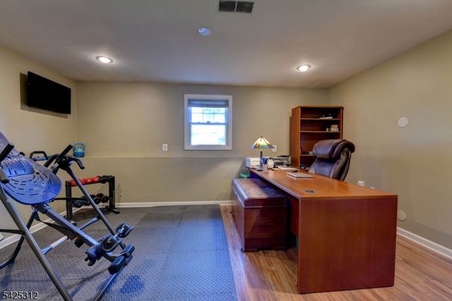 5 Butler Pl, Butler Boro, NJ 07405
