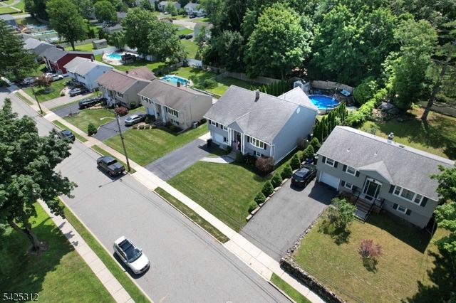 5 Butler Pl, Butler Boro, NJ 07405