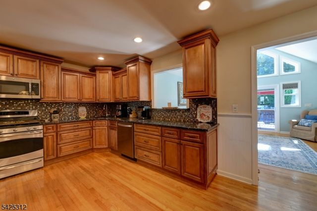 5 Butler Pl, Butler Boro, NJ 07405