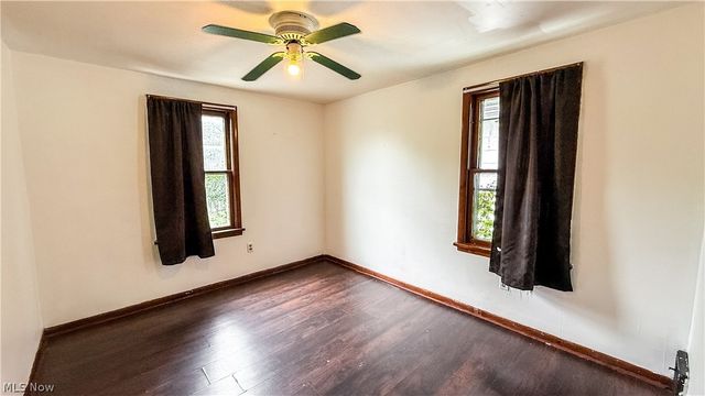 987 Boone Street, Akron, OH 44306