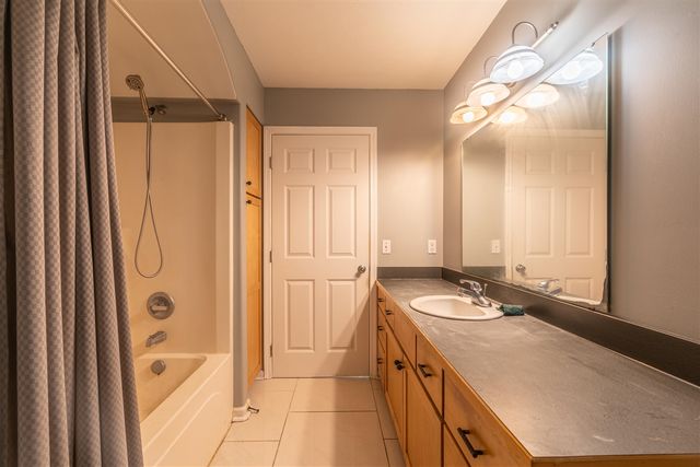 5480 Hidden Acres Court, Holland, MI 49424