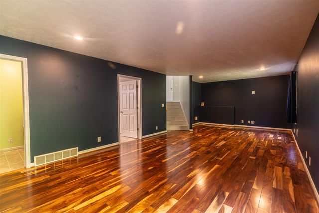 5480 Hidden Acres Court, Holland, MI 49424