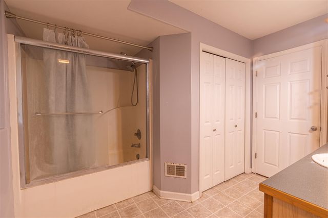 5480 Hidden Acres Court, Holland, MI 49424