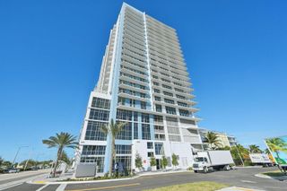 220 Lake Shore Drive 717, West Palm Beach, FL 33403