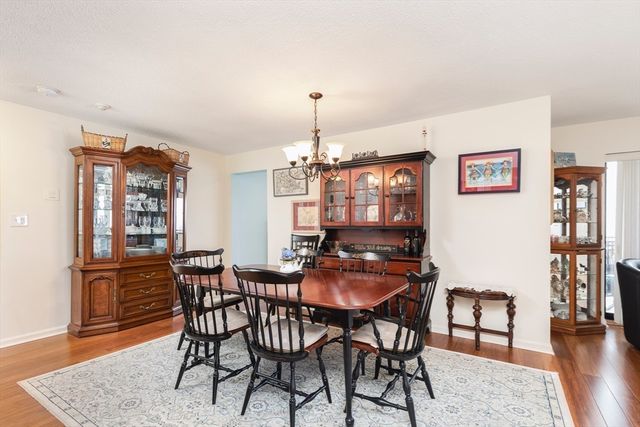 295 Lynn Shore Dr 702, Lynn, MA 01902