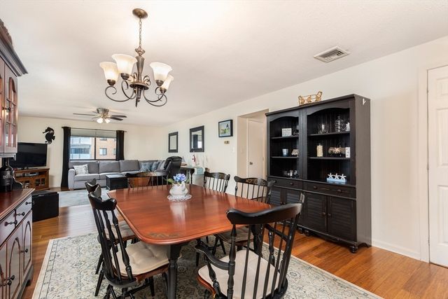 295 Lynn Shore Dr 702, Lynn, MA 01902