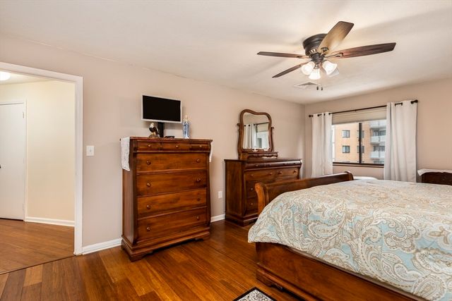 295 Lynn Shore Dr 702, Lynn, MA 01902