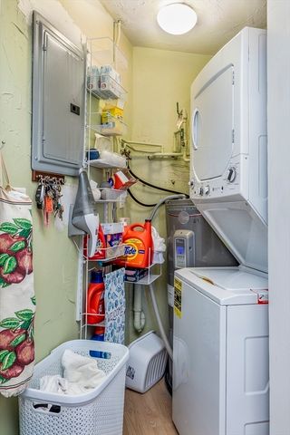 295 Lynn Shore Dr 702, Lynn, MA 01902