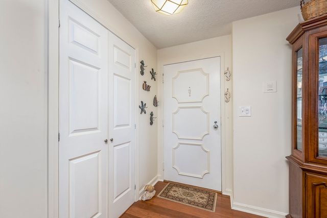 295 Lynn Shore Dr 702, Lynn, MA 01902