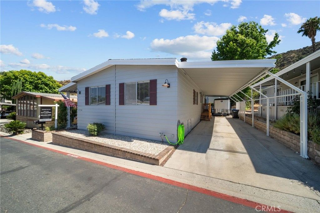 27730 Starlight Lane 67, Castaic, CA 91384 — photo 2