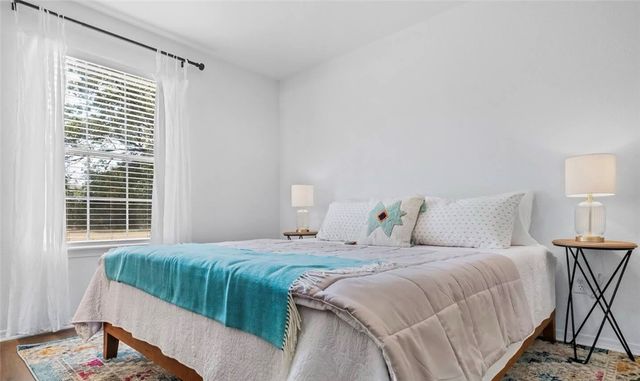 5A & 5B Jonquilla Way, Bentonville, AR 72712