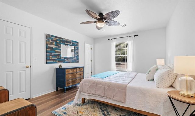 5A & 5B Jonquilla Way, Bentonville, AR 72712