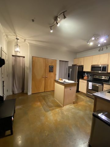 1803 Broadway Apt 427, Nashville, TN 37203