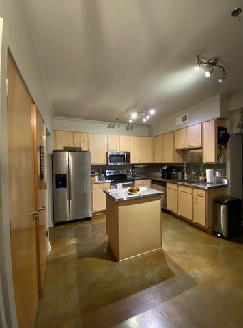 1803 Broadway Apt 427, Nashville, TN 37203