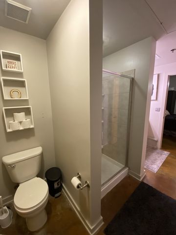 1803 Broadway Apt 427, Nashville, TN 37203