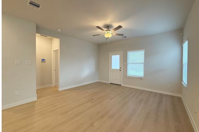 3914 Flora Field Drive, Brookshire, TX 77423