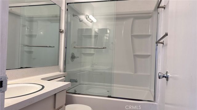 809 S 4th 5, Alhambra, CA 91801