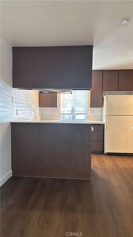 809 S 4th 5, Alhambra, CA 91801