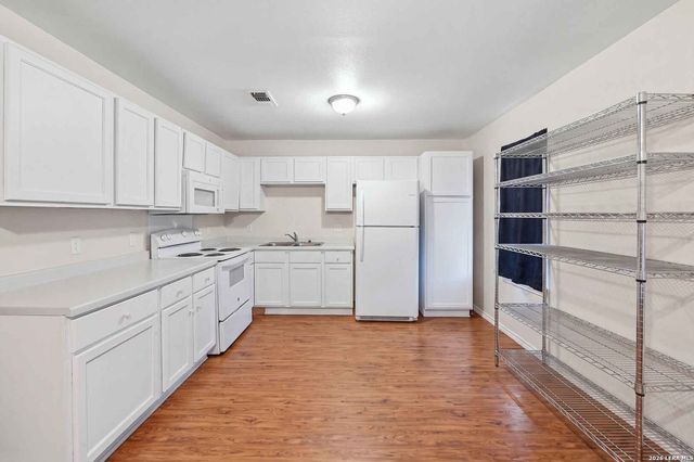 610 VIRGINIA BLVD, San Antonio, TX 78203