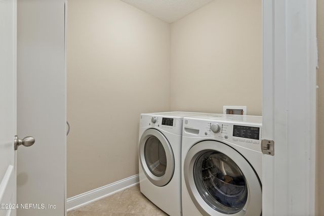 409 WAYFARE Lane, Jacksonville, FL 32081