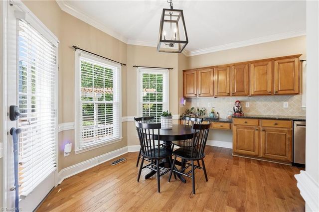 4623 James Crossing Drive, Jamestown, NC 27282