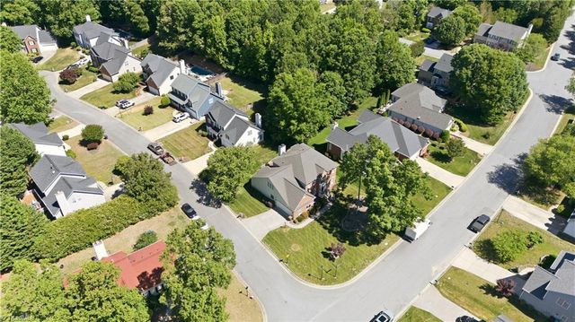 4623 James Crossing Drive, Jamestown, NC 27282