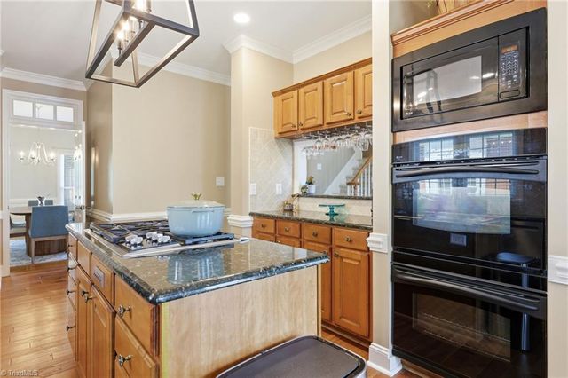 4623 James Crossing Drive, Jamestown, NC 27282