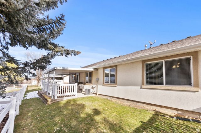 275 N MOUNTAIN LN, Providence, UT 84332