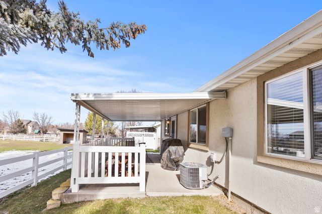 275 N MOUNTAIN LN, Providence, UT 84332