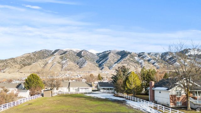 275 N MOUNTAIN LN, Providence, UT 84332