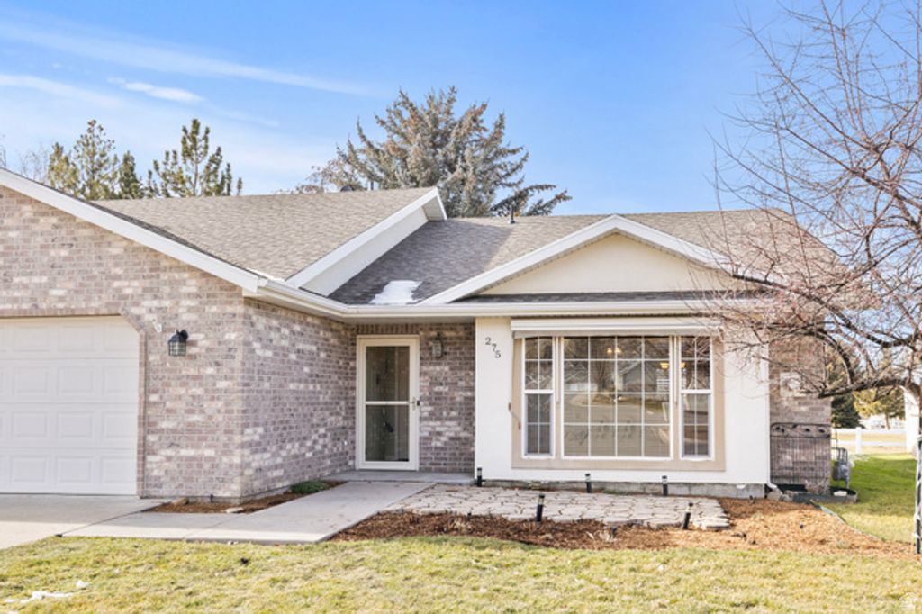 275 N MOUNTAIN LN, Providence, UT 84332