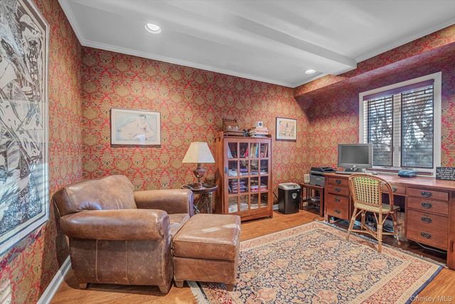 2 Chester Drive, Great Neck, NY 11021