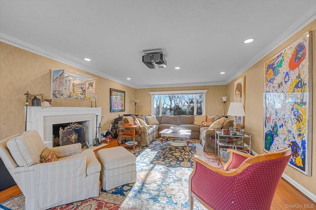 2 Chester Drive, Great Neck, NY 11021