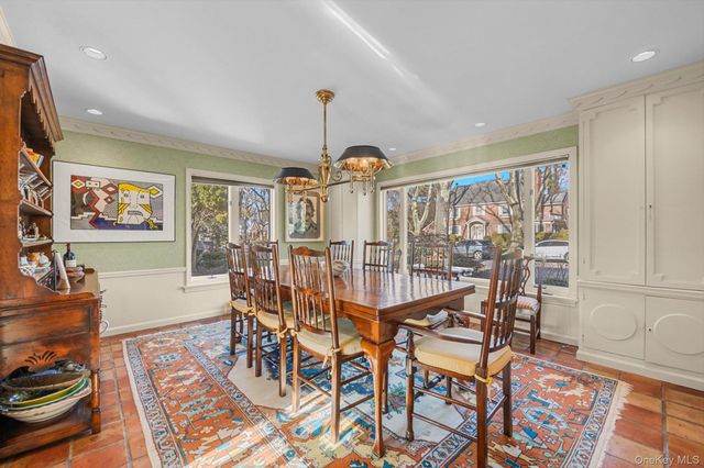 2 Chester Drive, Great Neck, NY 11021