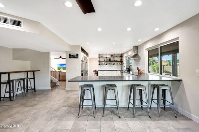 4609 E LE MARCHE Avenue, Phoenix, AZ 85032