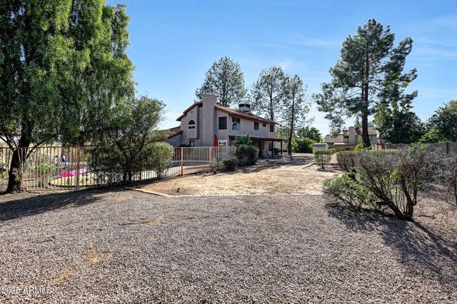 4609 E LE MARCHE Avenue, Phoenix, AZ 85032