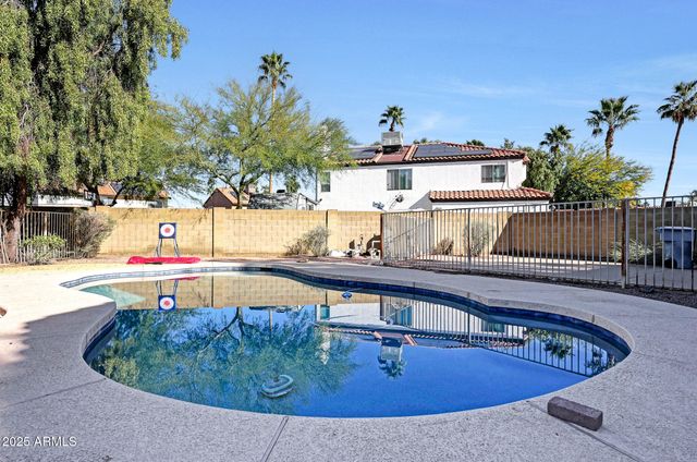 4609 E LE MARCHE Avenue, Phoenix, AZ 85032