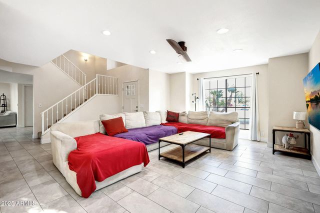 4609 E LE MARCHE Avenue, Phoenix, AZ 85032