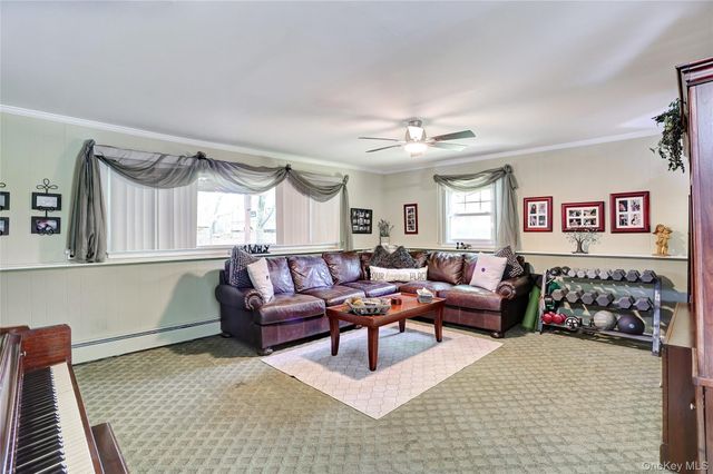 3 Durham Lane, Suffern, NY 10901