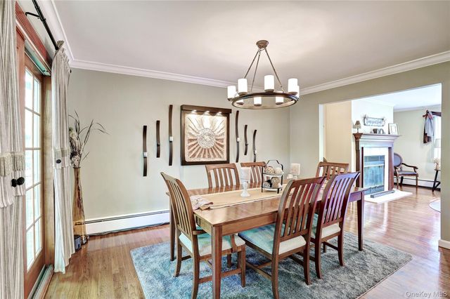 3 Durham Lane, Suffern, NY 10901