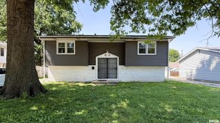 63 Villanova Drive, Springfield, IL 62703