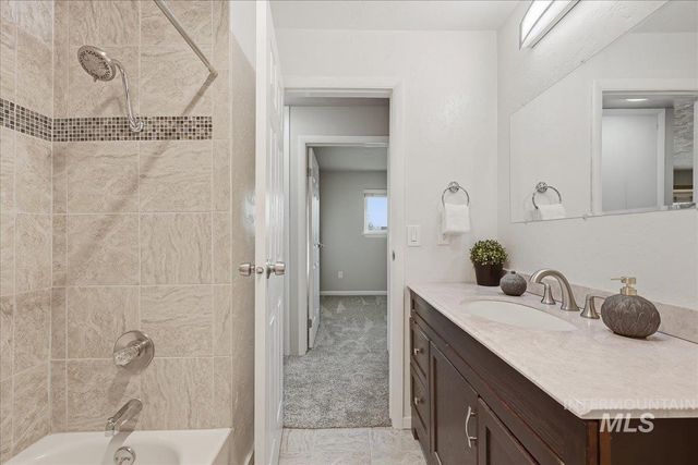 13561 Willis Road, Caldwell, ID 83607