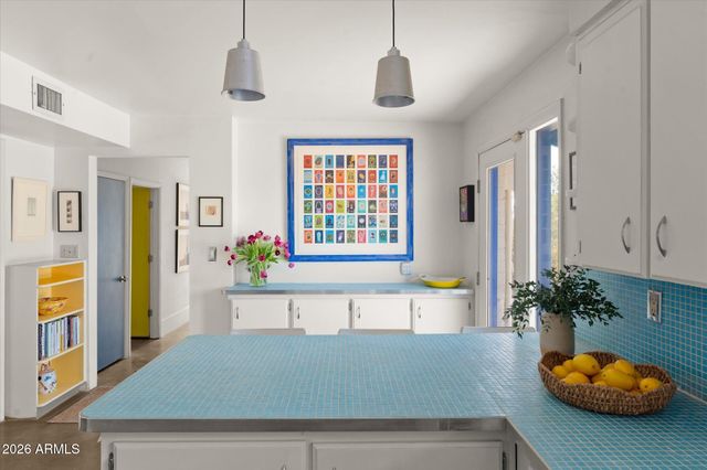 1810 E Euclid Avenue, Phoenix, AZ 85042