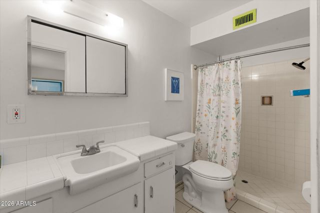 1810 E Euclid Avenue, Phoenix, AZ 85042